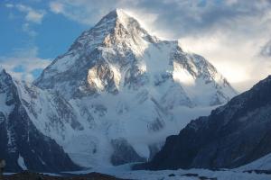 Os picos mais altos do mundo em todos os continentes
